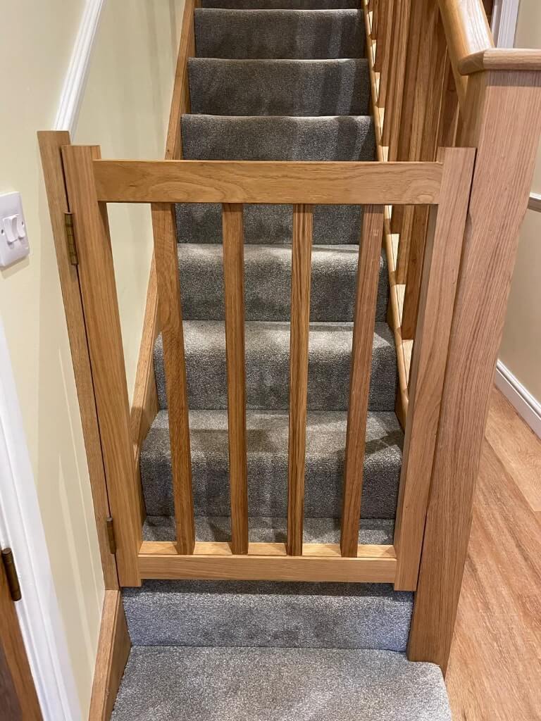 Wooden stairgate
