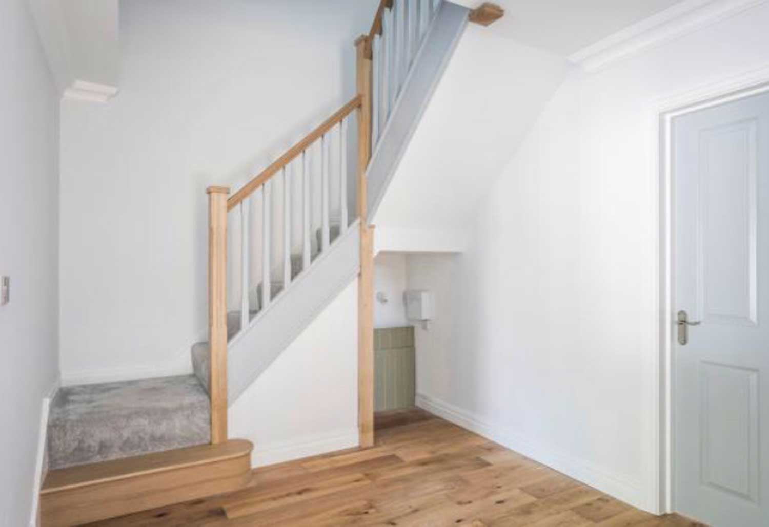 U-bent staircase with Timber Spindles
